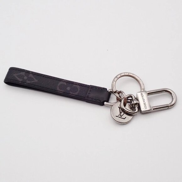 LOUIS VUITTON Porte Cles Dragonne Key Chain Monogram Eclipse - Picture 1 of 9